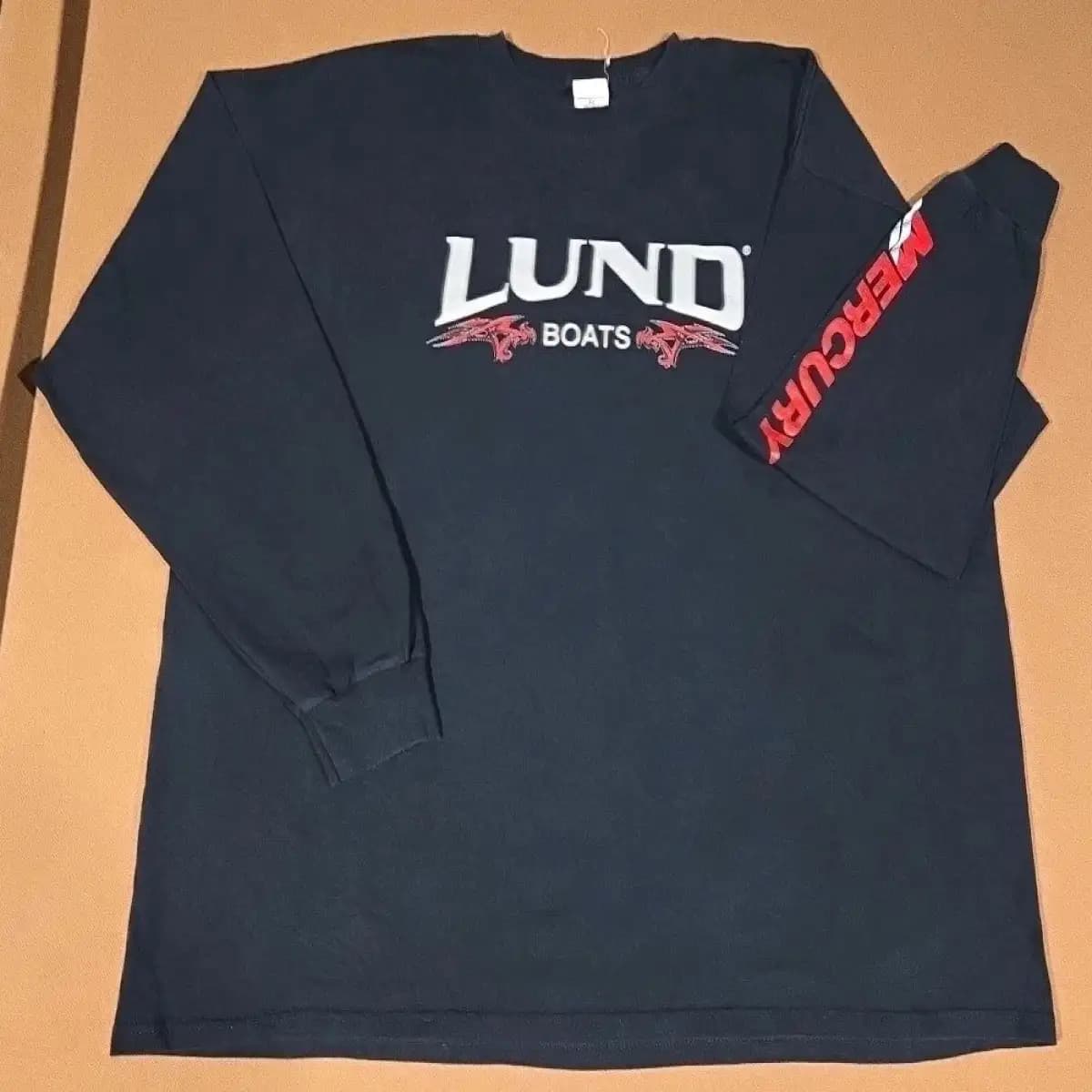 lund 8 - Men’s Premium Crewneck Sweatshirt