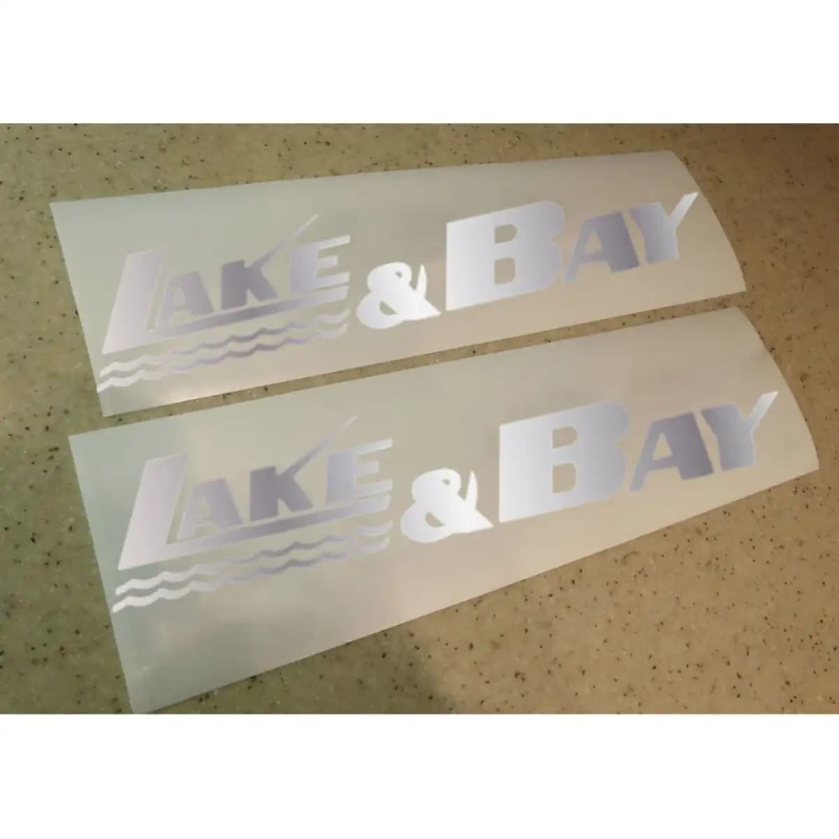 Lake & Bay 15 - Universal Logo Deca