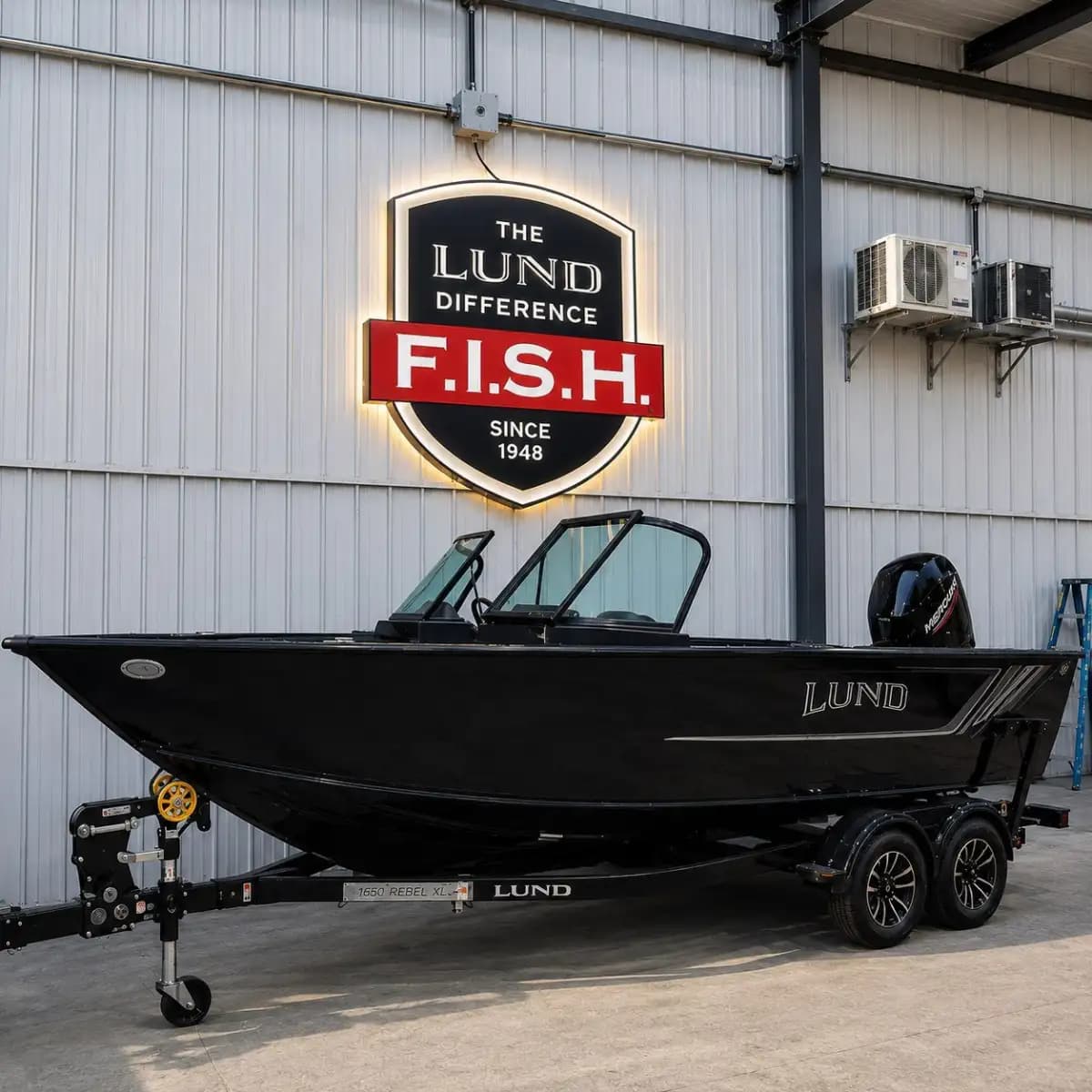 Lund LED 2 - Premium Custom LED Neon Logo Sign